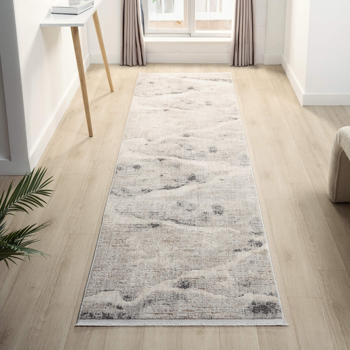 Glamour 731 Slate Runner